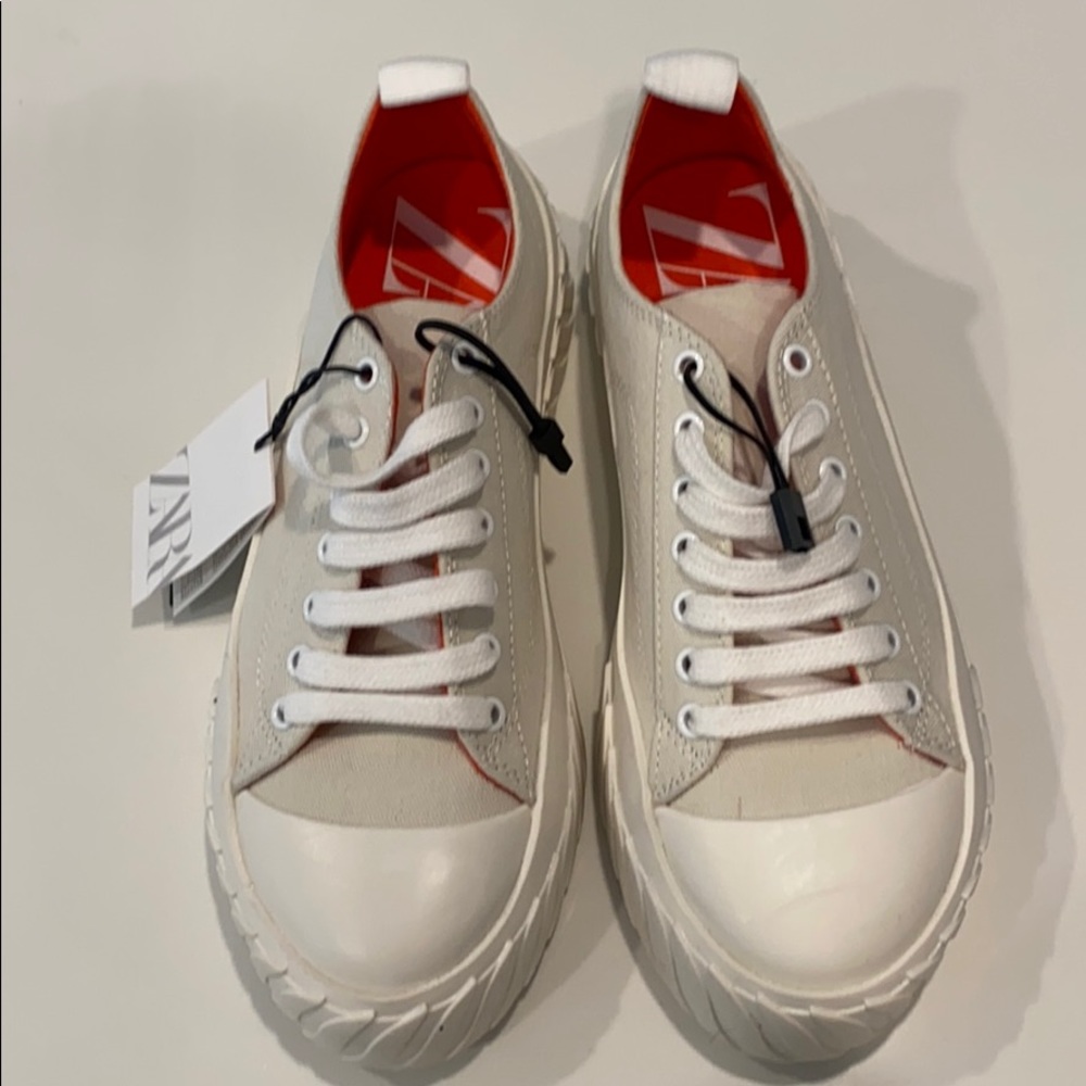 *NWT* Ivory Zara Sneakers - BRAND NEW
